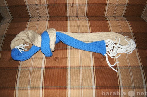 Продам: Шерстяной шарф ручной вязки