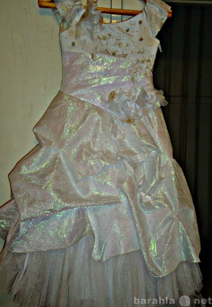 Продам: Детское вечернее(выпускное) платье