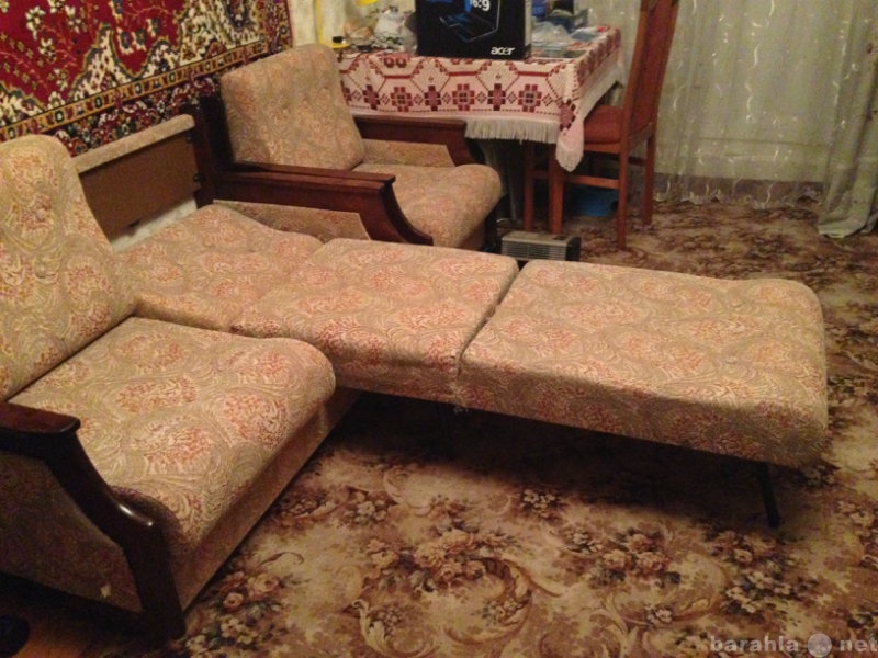 Продам: Диван-кровать + 2 кресло-кровати