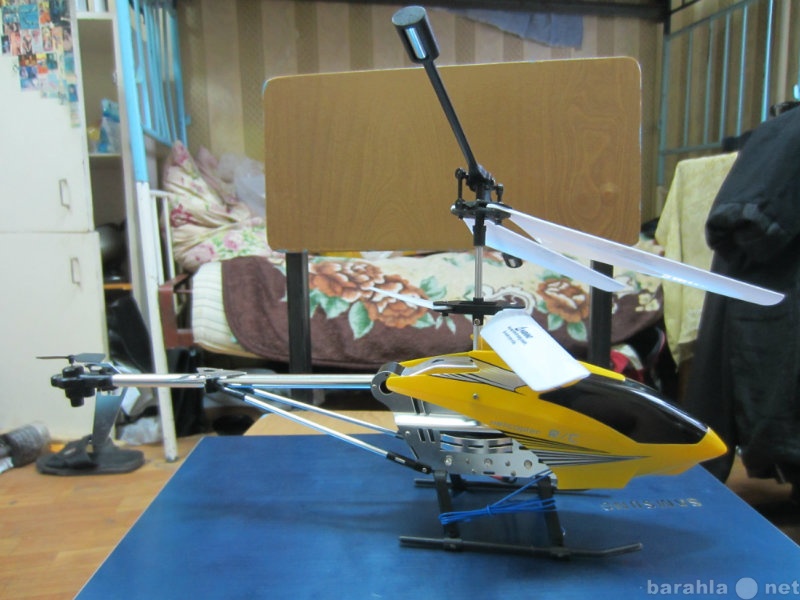 Продам: Большой радиоуправляемый вертолет