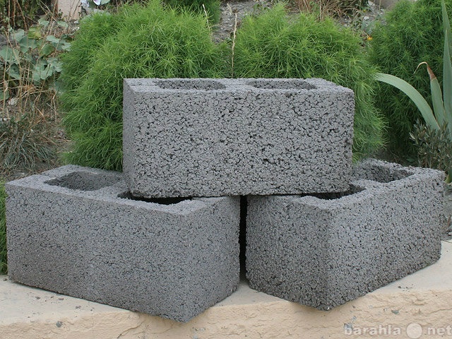 Продам: Блоки бетонные,керамзитобетонные, все дл
