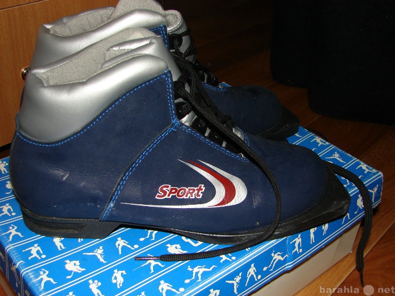 Продам: ботинки лыжные