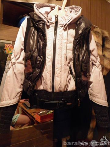 Продам: Куртка со съёмным жилетом