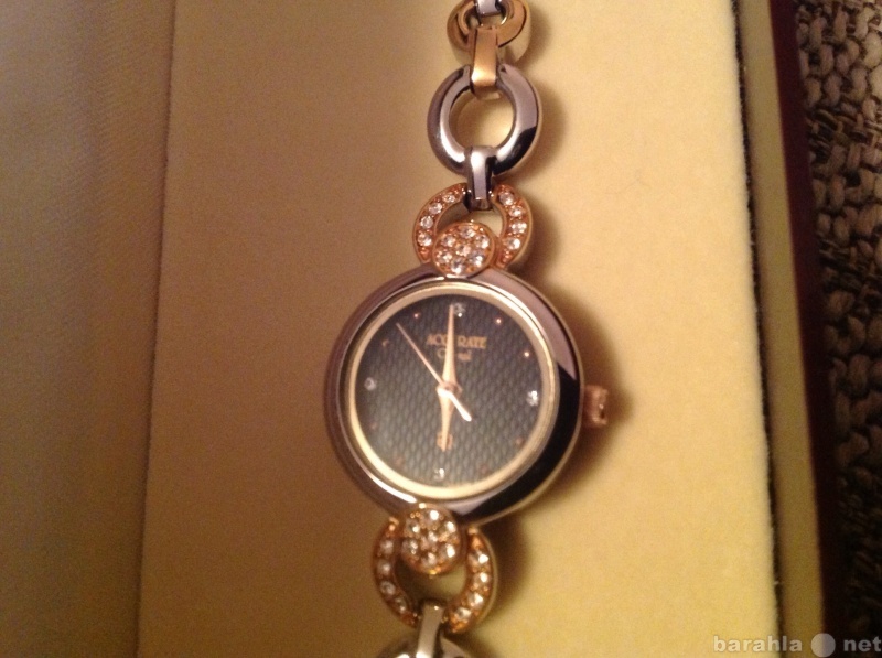 Продам: Новые кварцевые швейцарские женские часы
