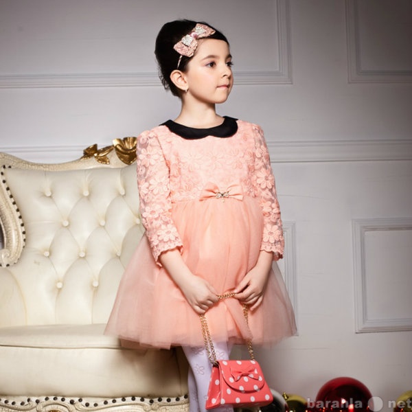 Продам: Детское платье 2013