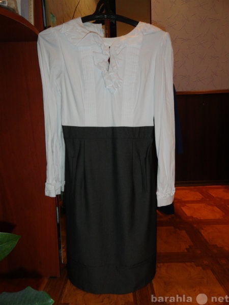 Продам: женское платье