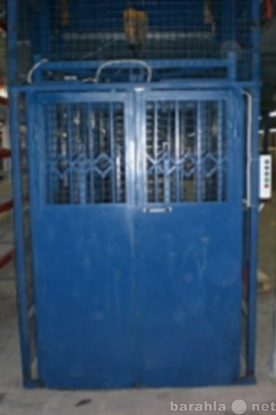 Продам: Подъемник грузовой (ПГГШ) 2 000 кг