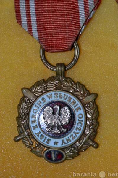 Продам: Медали Польские