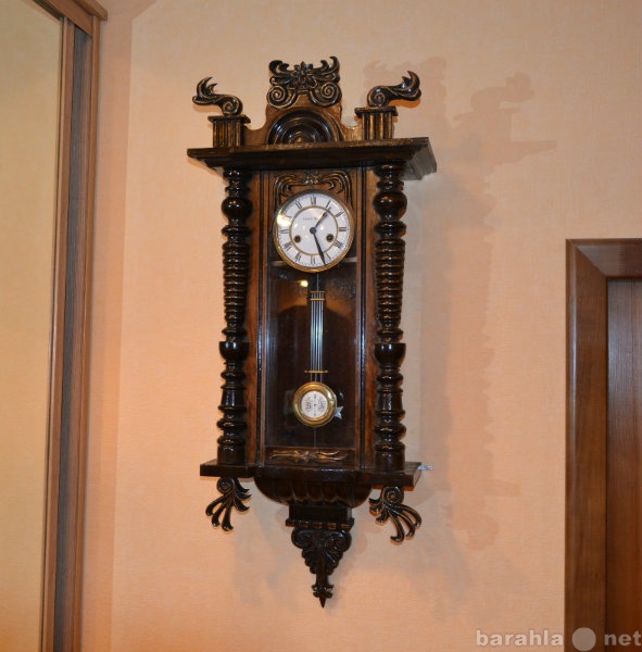 Продам: Часы настенные старинные Густав Бекер