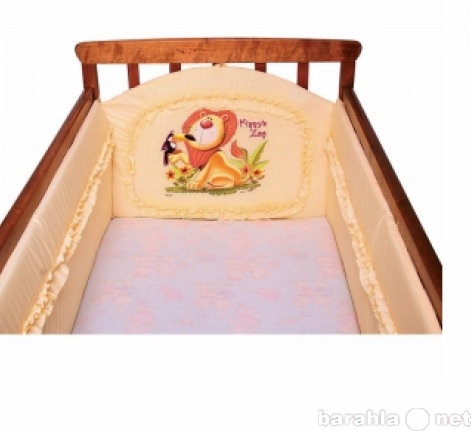 Продам: Бортик в детскую кроватку с апликацией
