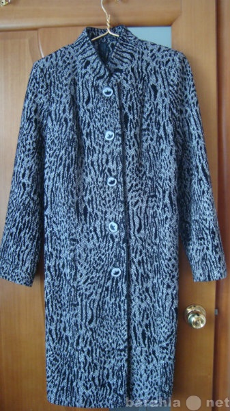 Продам: демезизонное пальто
