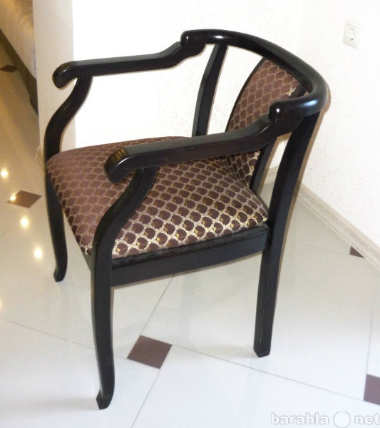 Продам: Удобное кресло "Людовик"