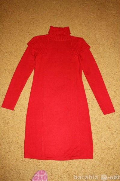 Продам: Красное трикотажное платье