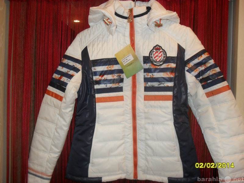 Продам: Оригинальные куртки для девочек на замке