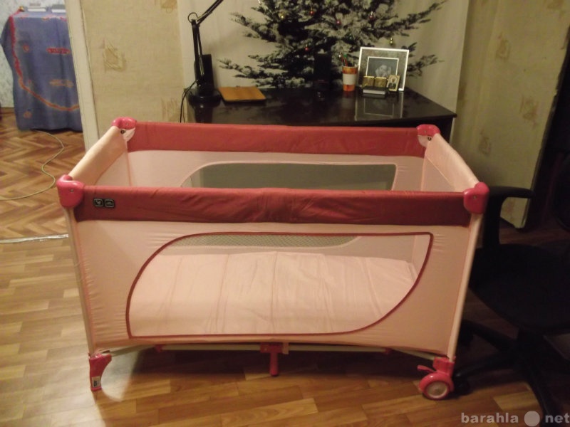 Продам: манеж-кровать
