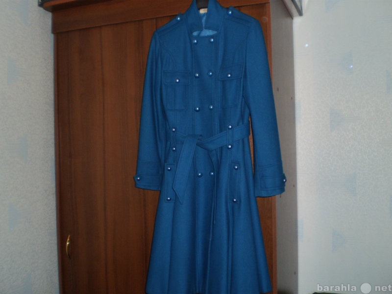 Продам: пальто драповое
