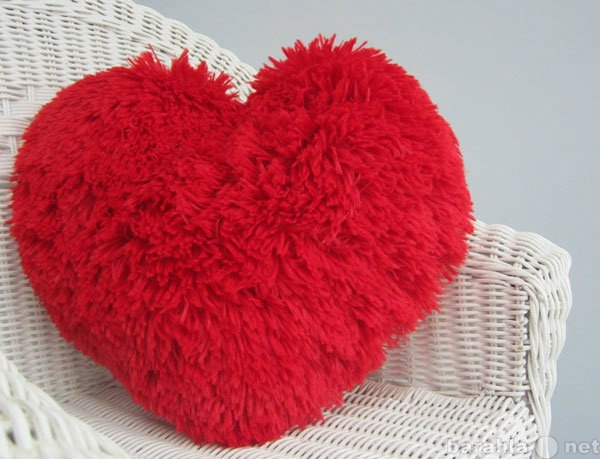 Продам: Подушки в форме сердца!