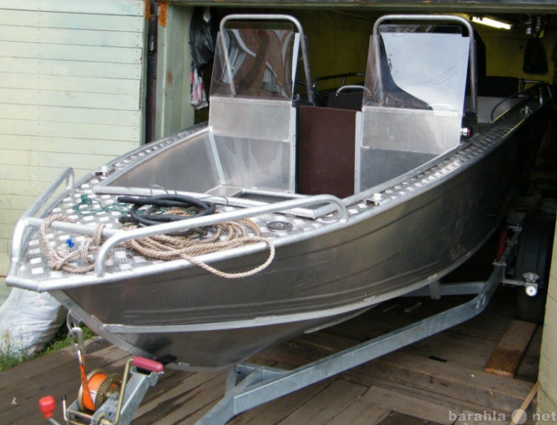 Продам: Продаётся новая лодка windboat 47DC(L)