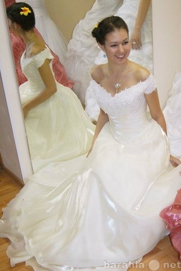 Продам: Свадебное, бальное платье