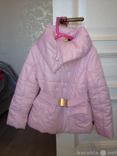 Продам: Куртка на девочку (весна-осень)