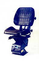Продам: кресло трактора У7930-04