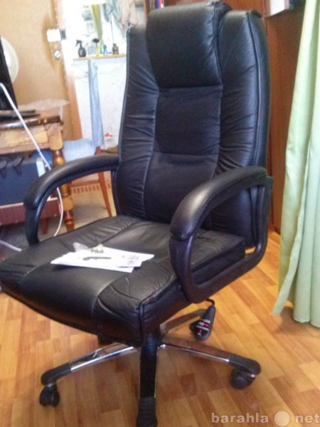 Продам: продаю кожаное кресло