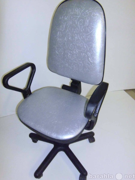 Продам: Чехол(перетяжка) для офисного кресла