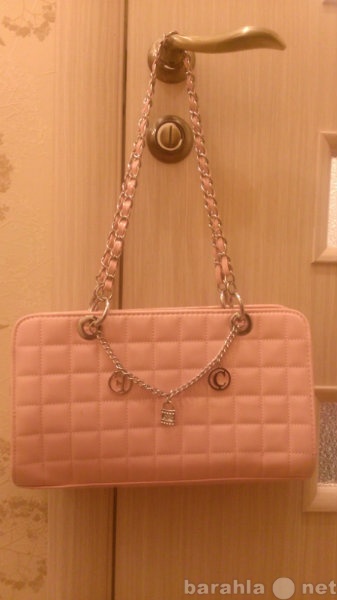 Продам: Розовая сумка
