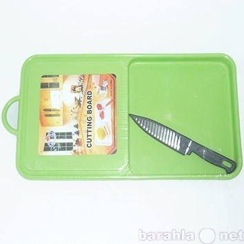 Продам: Доска разделочная пластмассовая и нож