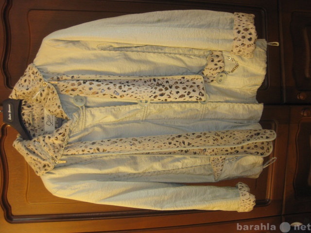 Отдам даром: Женская легкая куртка размер 52-54