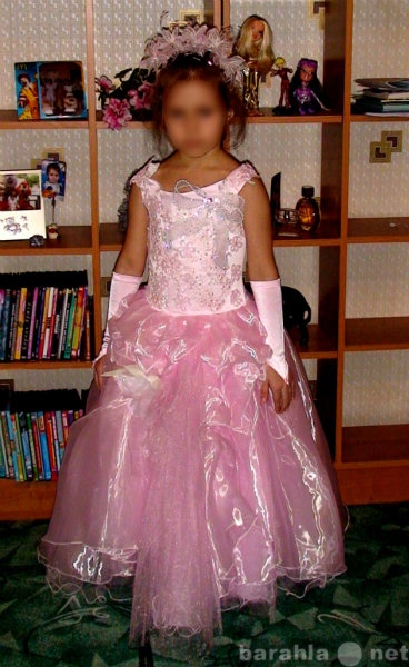 Продам: Платье бальное для девочки 6-7 лет