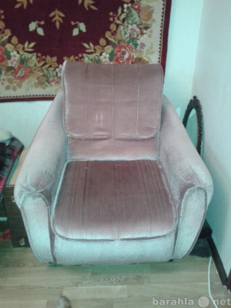Продам: Два кресла