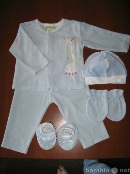 Продам: Одежда для малыша