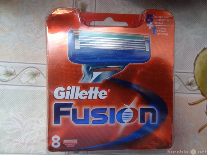 Продам: Gillette Fusion 8штук