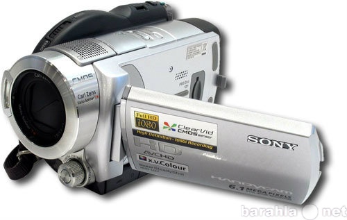 Продам: Видеокамера Sony HDR UX7E