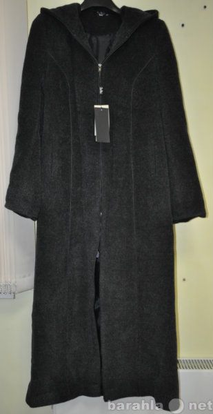 Продам: Женское пальто с капюшоном Вена