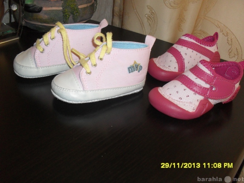 Продам: обувь для девочки до года