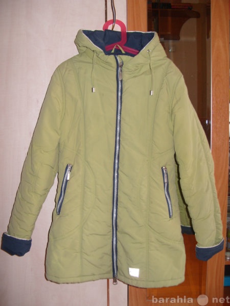 Продам: Куртка на девочку 9-12 лет