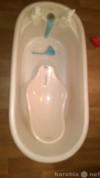 Продам: Ванночка для купания малыша "Babyto