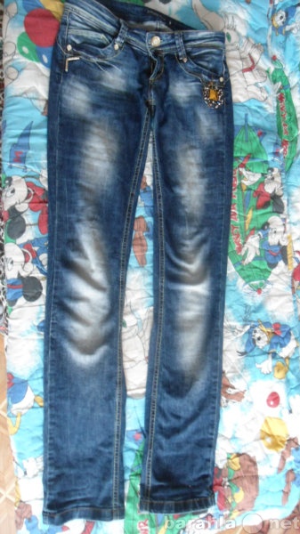 Продам: Продам джинсы р.26-27 PANTAMO