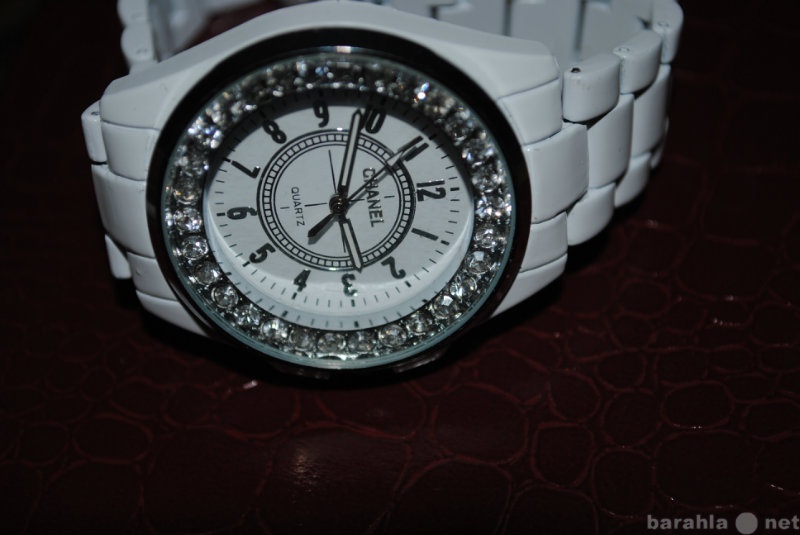 Продам: Красивые часы Chanel