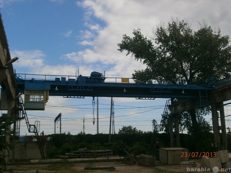 Продам: Срочная продажа мостовой кран 20 тонн