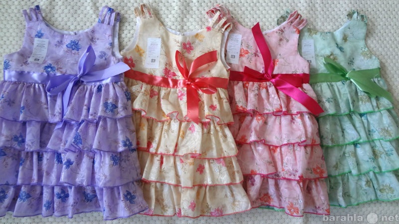 Продам: Нарядные платья для малышки (новые)
