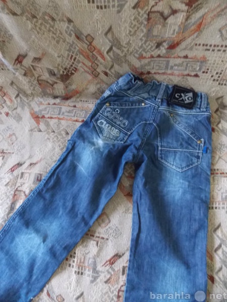 Продам: джинсы и спорт.штаны на флисе