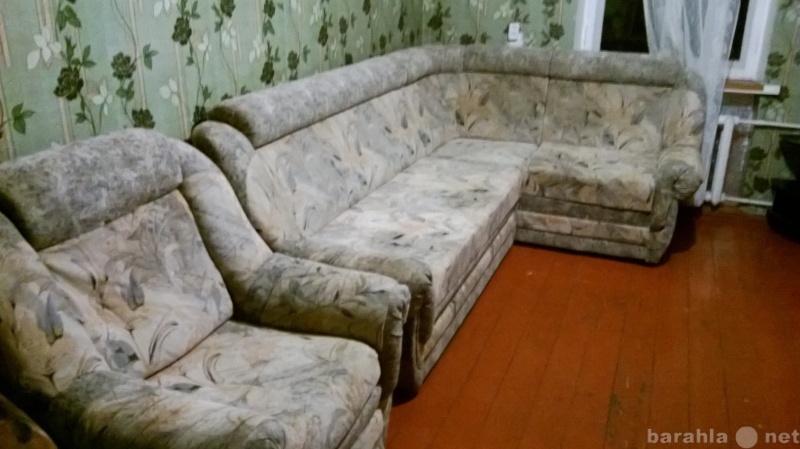 Продам: угловой диван+кресло б/у