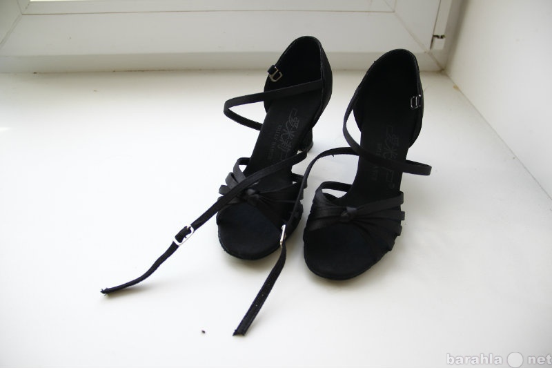 Продам: Туфли для латинских танцев
