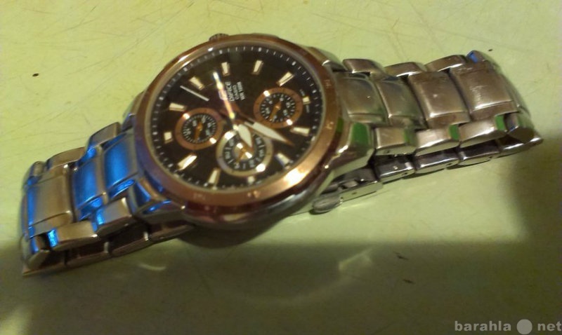 Продам: часы наручные мужские CASIO EF-337DB-1A