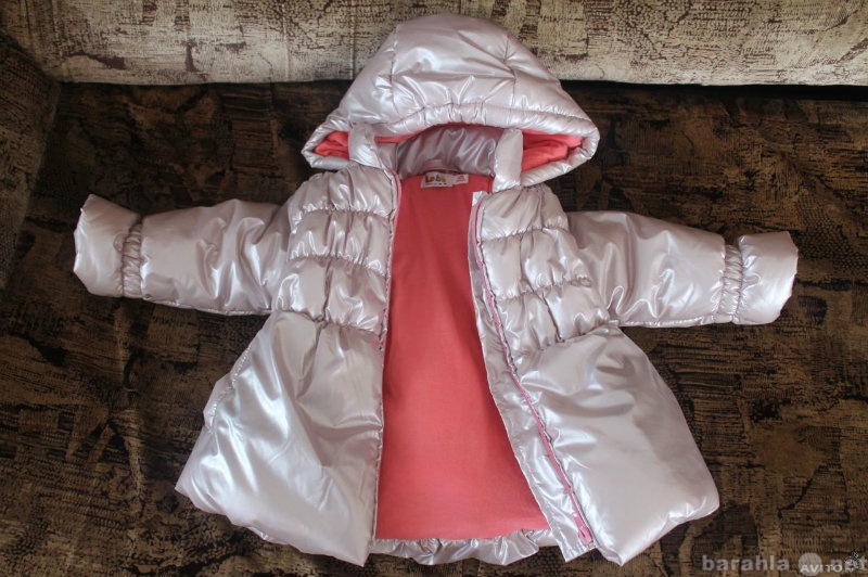 Продам: куртка на девочку весна - осень