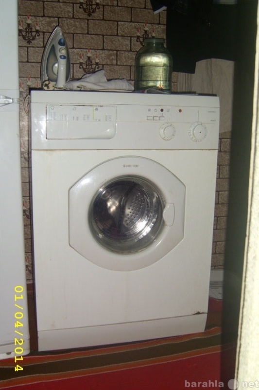 Продам: неисправную стиральную машину