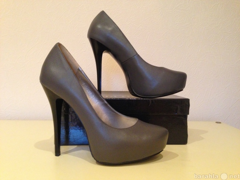 Продам: Туфли серого цвета